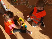 Malá technická univerzita - Stavitel města