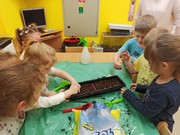 Microgreens_ve_skolce