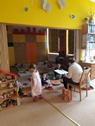 Čtení pohádek - prarodiče ve školce