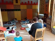 Čtení pohádek - prarodiče ve školce