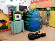 Divadlo „Podzimní dračí pohádka“ – p.Enochová Jarmila