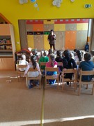 Maškarní karneval a žongler ve školce