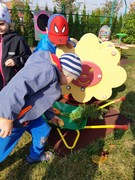 Sklízíme úrodu ze školní zahrádky