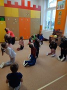 Tančíme srdcem aneb TANCEM a JÓGOU ke zdravému sebevědomí