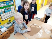 Vánoční perníkové pečení