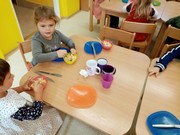 Vaříme bramborový salát z vypěstované zeleniny na školní zahrádce