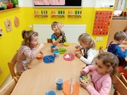 Vaříme bramborový salát z vypěstované zeleniny na školní zahrádce