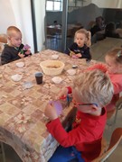 Výlet do Dobrovic - Stromy jako domy