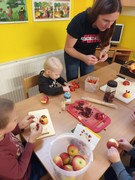 Jablíčkohraní s rodiči