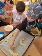 Pečeme chleba a rohlíky