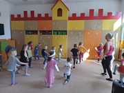 Cvičíme a tancujeme