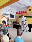 	Divadlo kouzel Valdini	