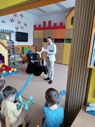 	Divadlo kouzel Valdini	