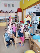 	Divadlo kouzel Valdini	