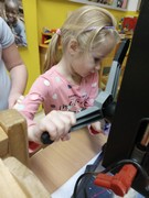 	Dřevíčkování - výroba krokodýla	