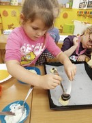 	Pečeme masopustní koláče	