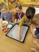 	Pečeme masopustní koláče	