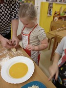 	Pečeme masopustní koláče	