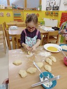 	Pečeme masopustní koláče	