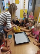 Pečeme rohlíky, housky a chleba