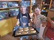 Pečeme rohlíky, housky a chleba