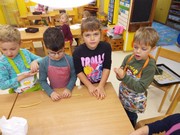 Pečeme vanilkové rohlíčky