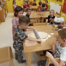 Pečení svatomartinských rohlíčků