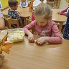 Pečení svatomartinských rohlíčků