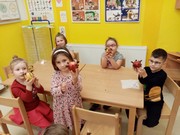 Vánoční svícínek z jablíčka