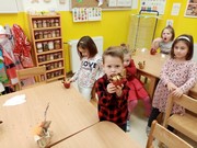 Vánoční svícínek z jablíčka