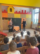 	Divadlo A Šmytec – Kouzelné housličky	