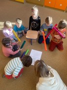 	Hrajeme na plastové trubice - Boomwhackers	