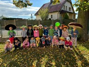 	Hrdá škola - Den šílených klobouků	