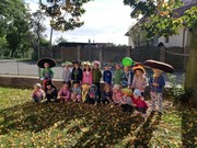 	Hrdá škola - Den šílených klobouků	