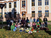 	Hrdá škola - Den šílených klobouků	