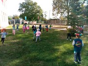 	Hrdá škola - Den šílených klobouků	