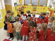 	Hrdá škola - Tajný Ježíšek	