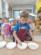 	Kuchařský den – pečeme rohlíky, housky a chléb	