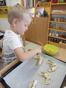 	Kuchařský den – pečeme rohlíky, housky a chléb	