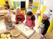 	Kuchařský den - pečeme štrůdly	