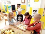 	Kuchařský den - pečeme štrůdly	