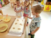 	Kuchařský den - pečeme štrůdly	