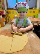 	Kuchařský den - pečeme svatomartinské rohlíky	