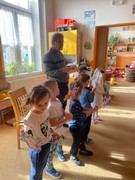 	Literární beseda se spisovatelem p. Janem Řehounkem	