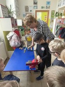 	Pracovní dílnička ve školce – řežeme, vrtáme, šroubujeme	