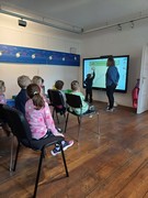 	Výlet do Dobrovic – výstava „KRISÁCI“	