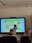 	Výlet do Dobrovic – výstava „KRISÁCI“	