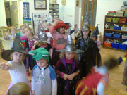 Halloweenský karneval